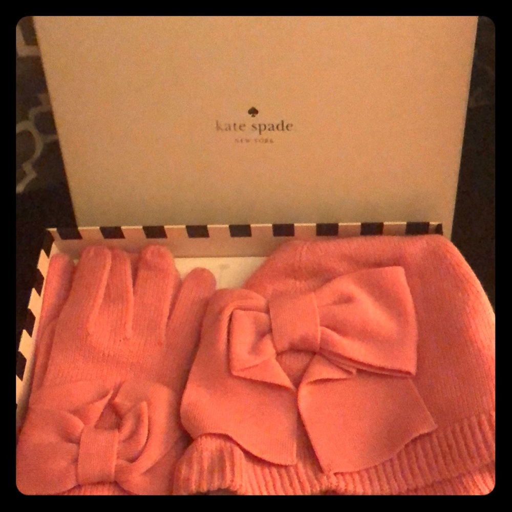 NWT pink Kate Spade knit hat and matching gloves